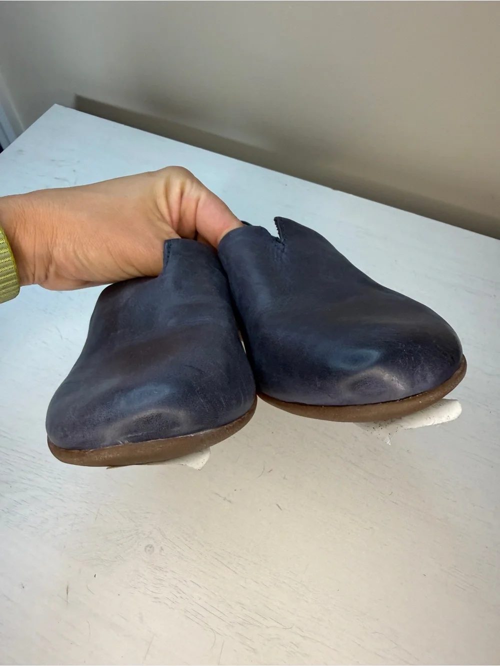 B.O.C. Suree Leather Blue Slip-on Loafer Casual Shoes Size 7M